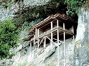 三徳山三仏寺・投入堂